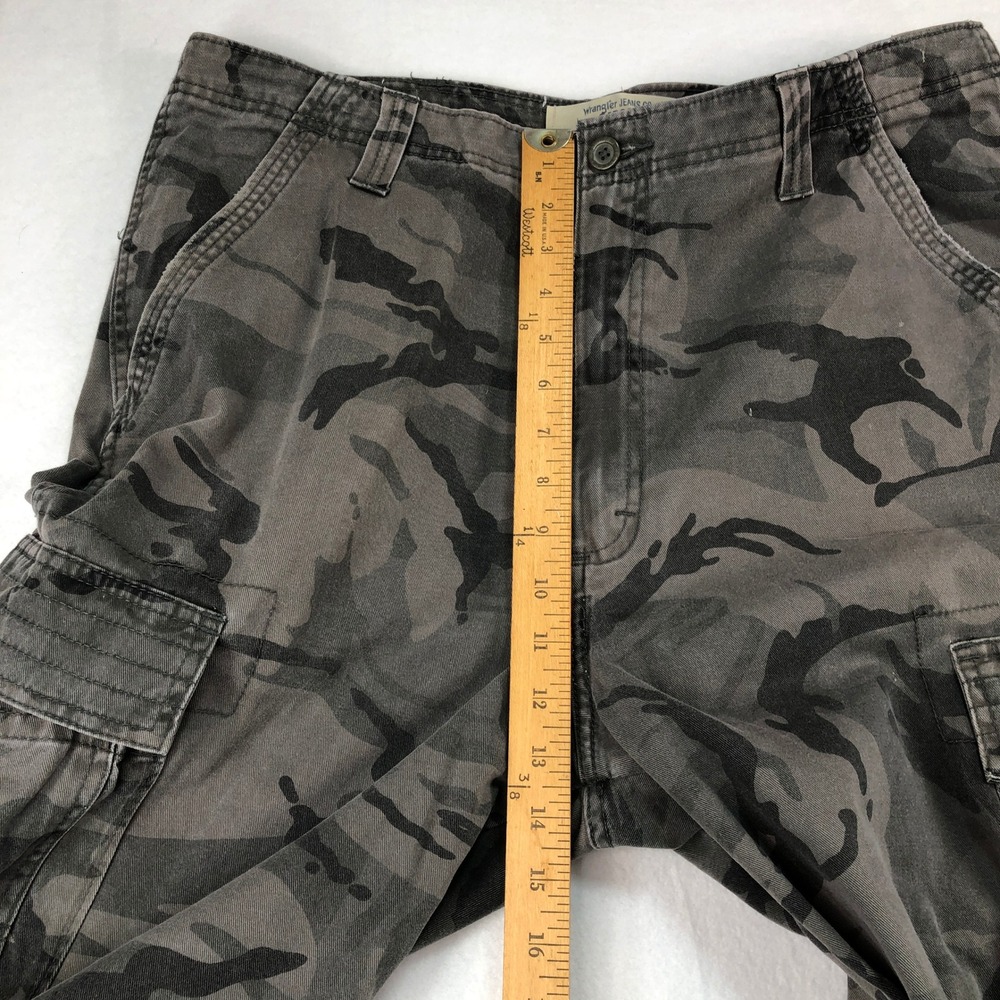 Wrangler Cargo Pants Camouflage Cotton Utility Outdoor Gray‎ Mens 36x34 Camo Y2K - Picture 4 of 10